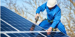 Installation Maintenance Panneaux Solaires Photovoltaïques à Gavaudun